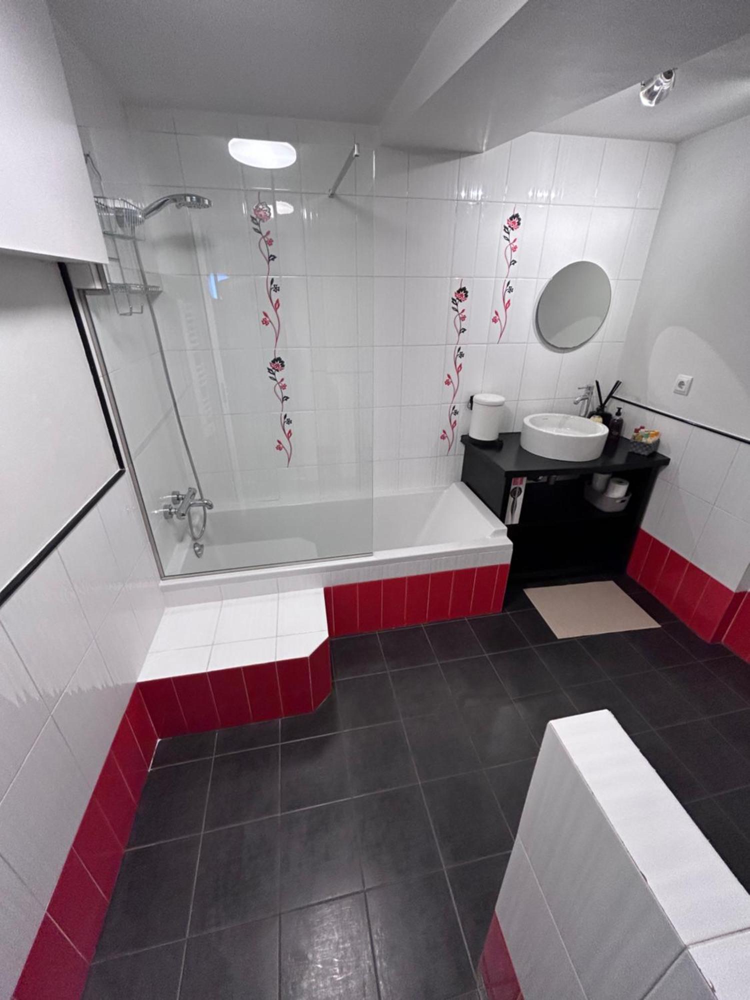Estrella Apartment บิลเบา ภายนอก รูปภาพ
