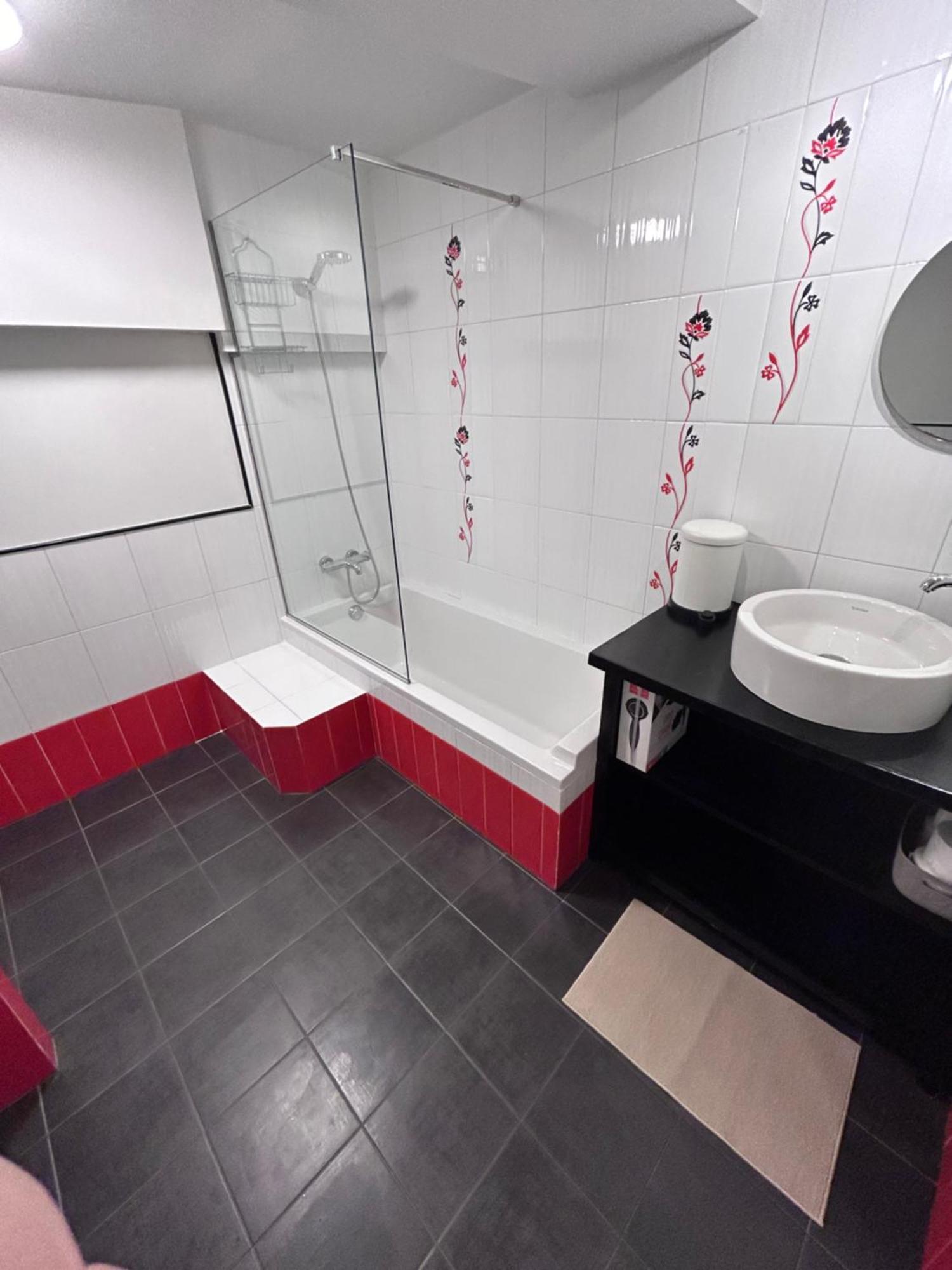 Estrella Apartment บิลเบา ภายนอก รูปภาพ