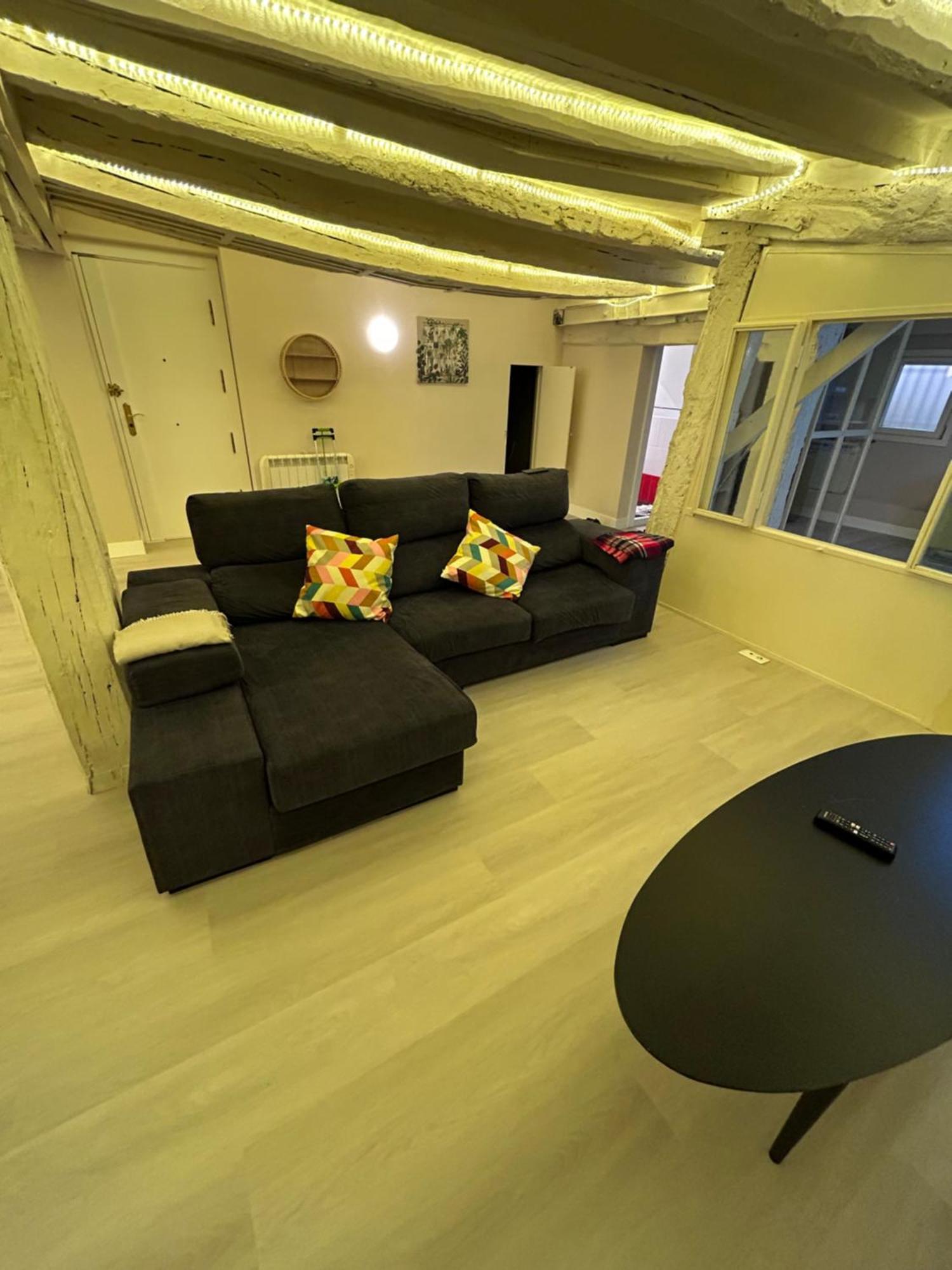 Estrella Apartment บิลเบา ภายนอก รูปภาพ